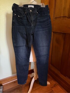 Denizen dark Wash mid-Rise Skinny Jeans - navy
